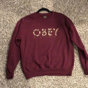 Maroon crewneck